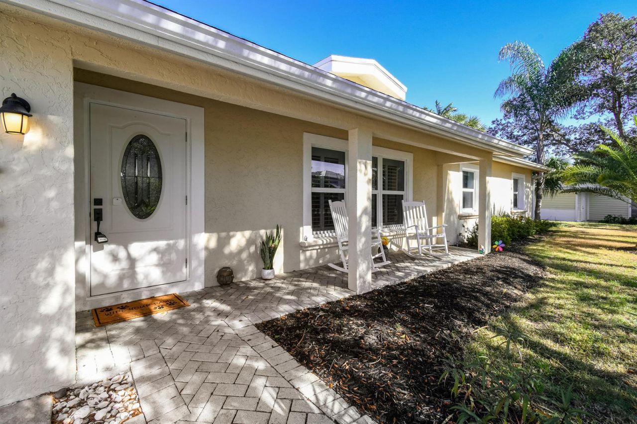 8963 SE Ceres Street , Hobe Sound, FL 33455 Main Photo