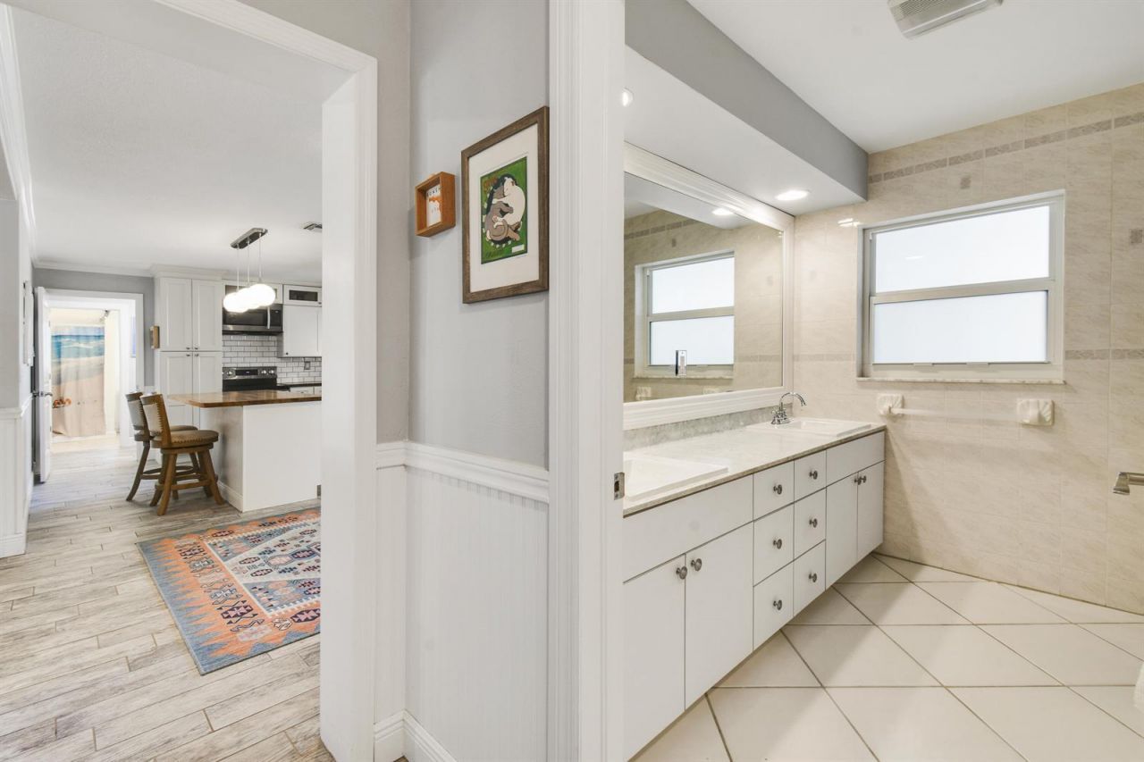 8963 SE Ceres Street , Hobe Sound, FL 33455 Photo