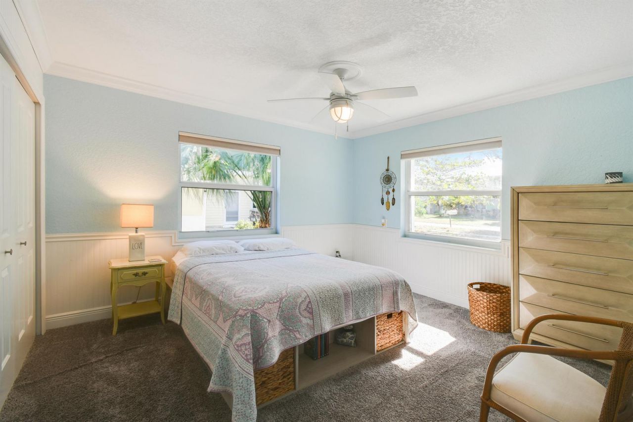 8963 SE Ceres Street , Hobe Sound, FL 33455 Photo