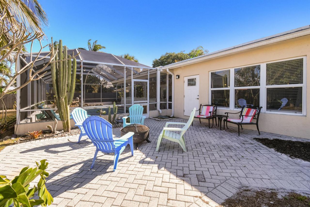 8963 SE Ceres Street , Hobe Sound, FL 33455 Photo