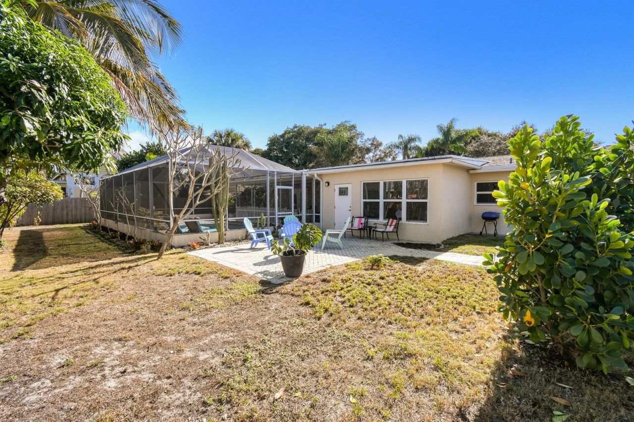 8963 SE Ceres Street , Hobe Sound, FL 33455 Photo