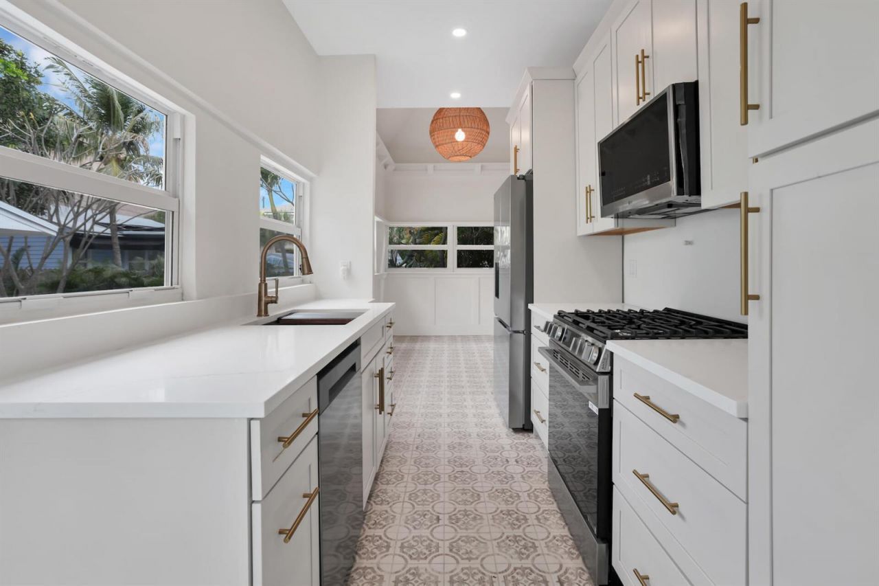 123 S Ocean Breeze , Lake Worth, FL 33460 Photo