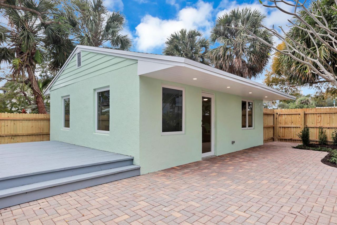 123 S Ocean Breeze , Lake Worth, FL 33460 Photo