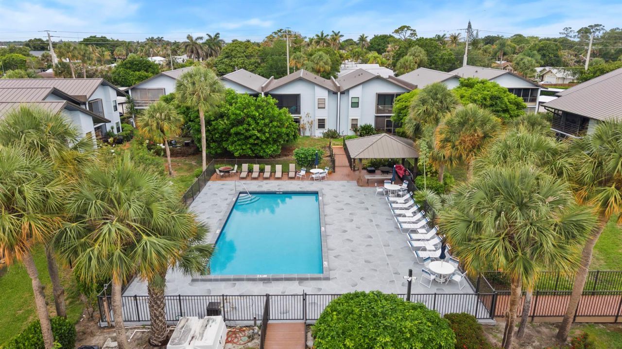 1811 SW Palm City Road , Unit A301, Stuart, FL 34994 Photo