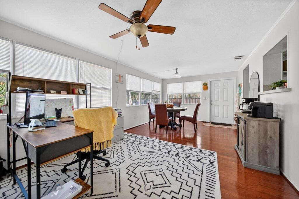 2427 NE Center Street , Jensen Beach, FL 34957 Photo