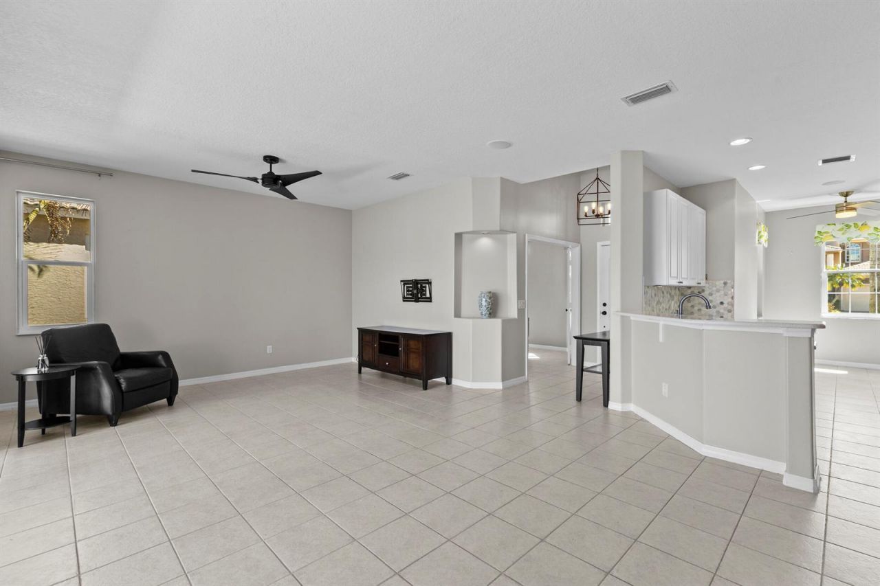 508 NW Waverly Circle , Port Saint Lucie, FL 34983 Photo