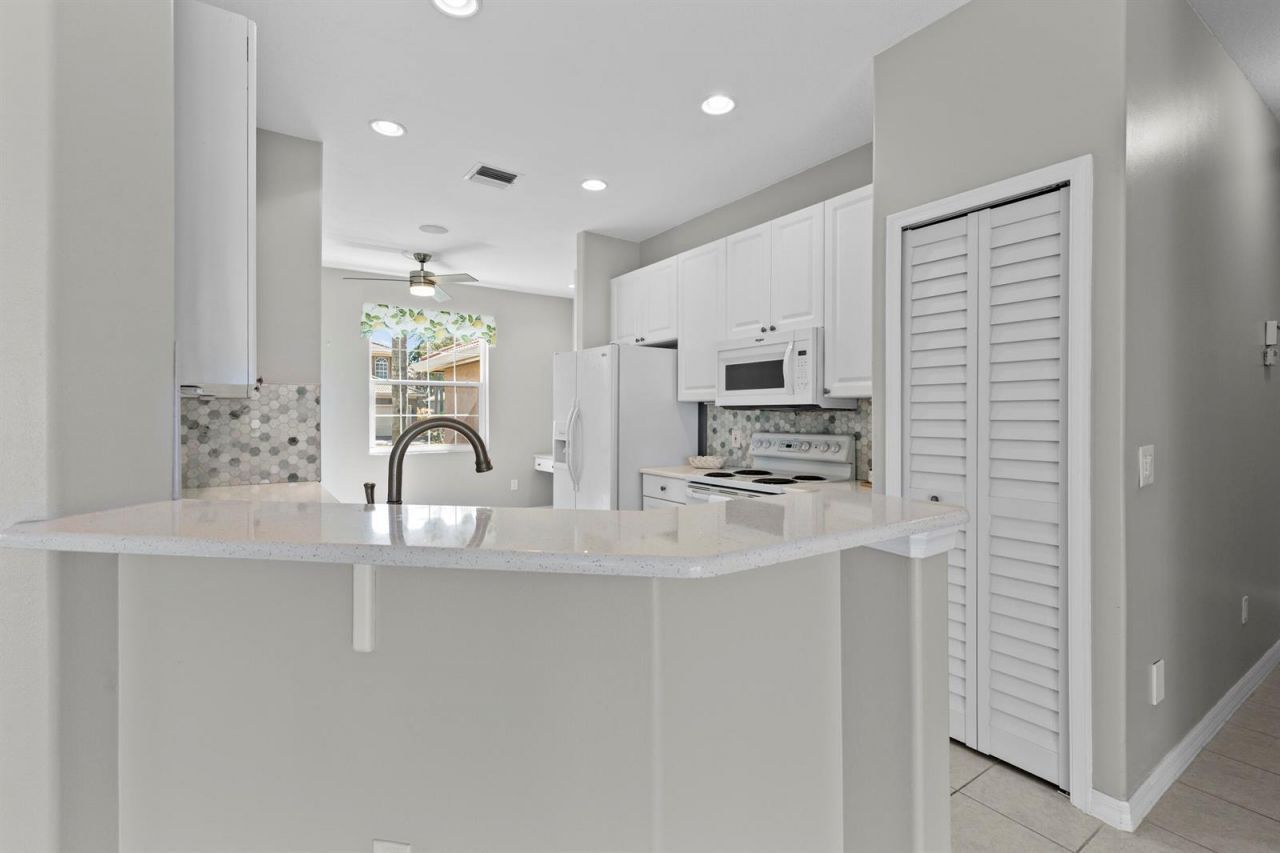 508 NW Waverly Circle , Port Saint Lucie, FL 34983 Photo