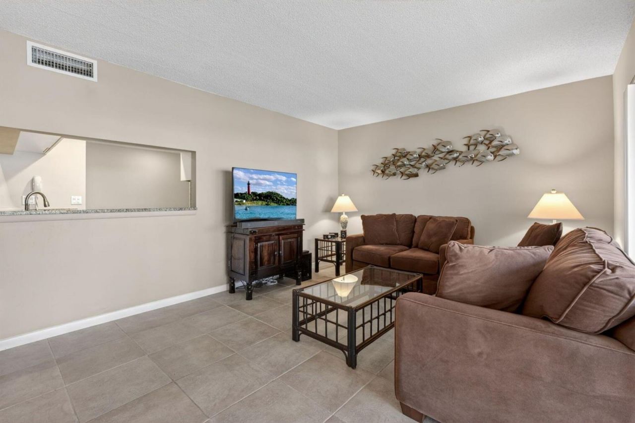 1605 S Us Highway 1 , Unit 108m2, Jupiter, FL 33477 Photo