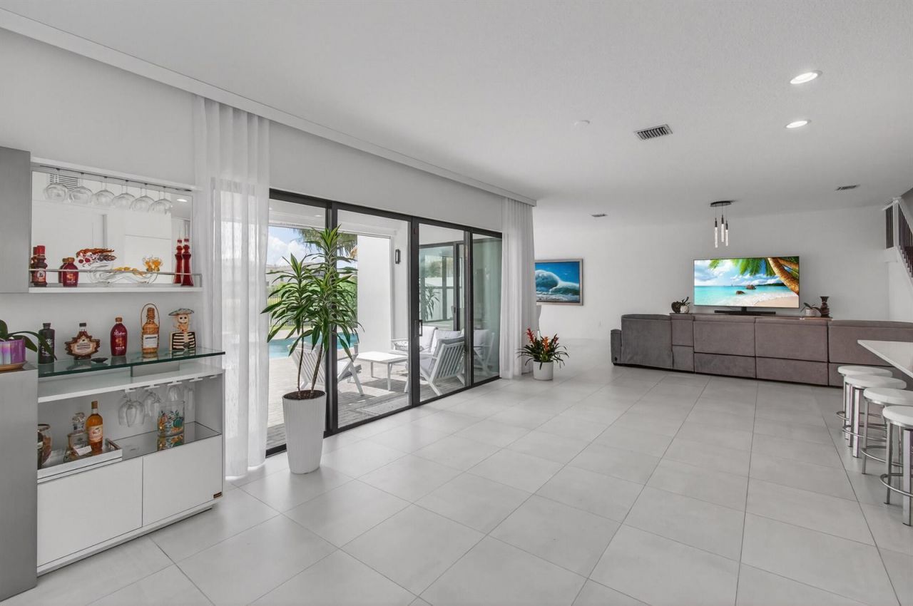 17222 Blue Bayou Drive , Boca Raton, FL 33496 Photo