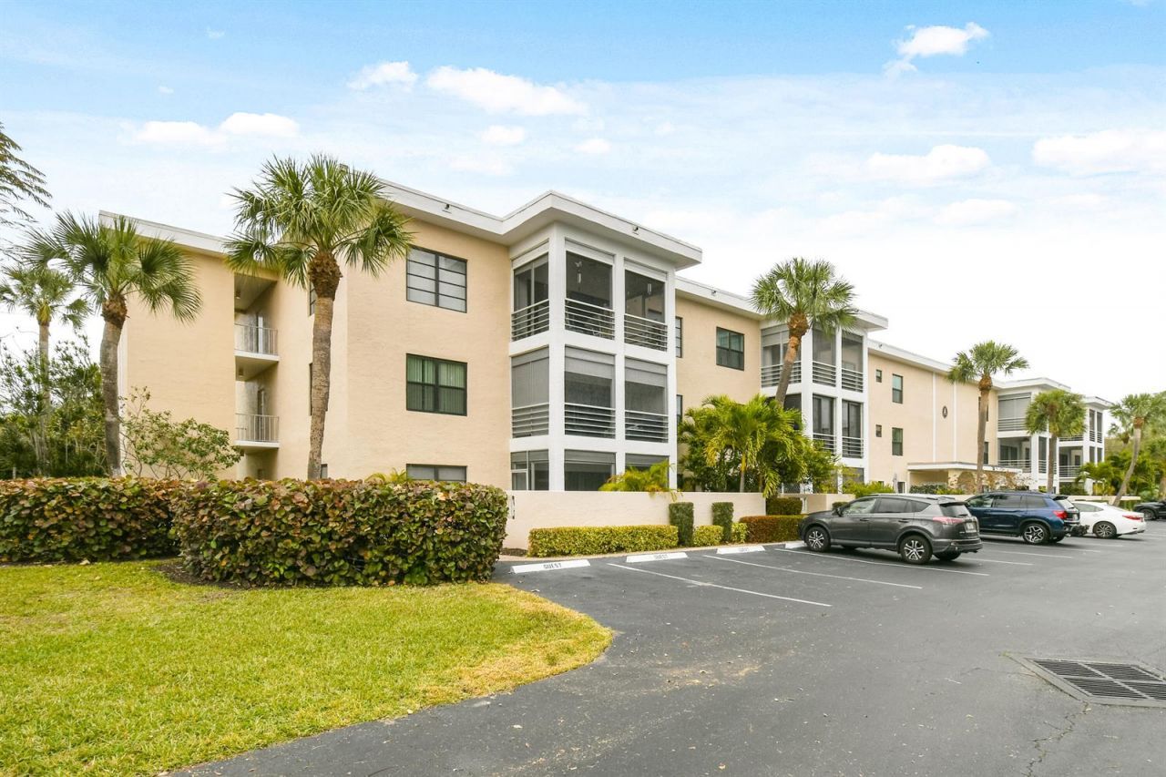 300 N Highway A1a , Unit 209a, Jupiter, FL 33477 Photo