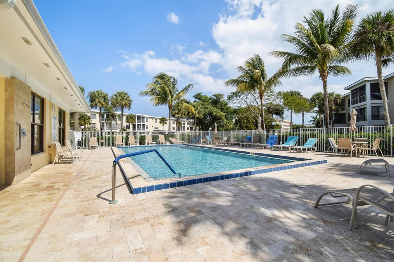 300 N Highway A1a , Unit 209a, Jupiter, FL 33477 Photo