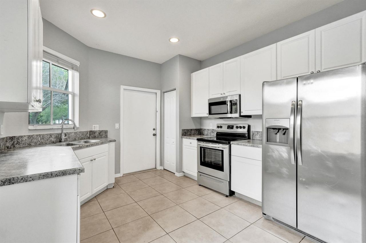 9872 SW Glenbrook Drive , Port Saint Lucie, FL 34987 Photo