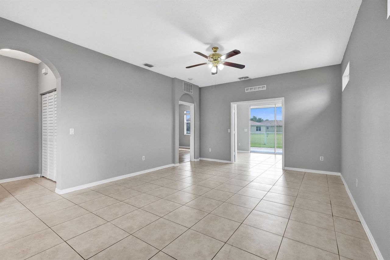 9872 SW Glenbrook Drive , Port Saint Lucie, FL 34987 Photo
