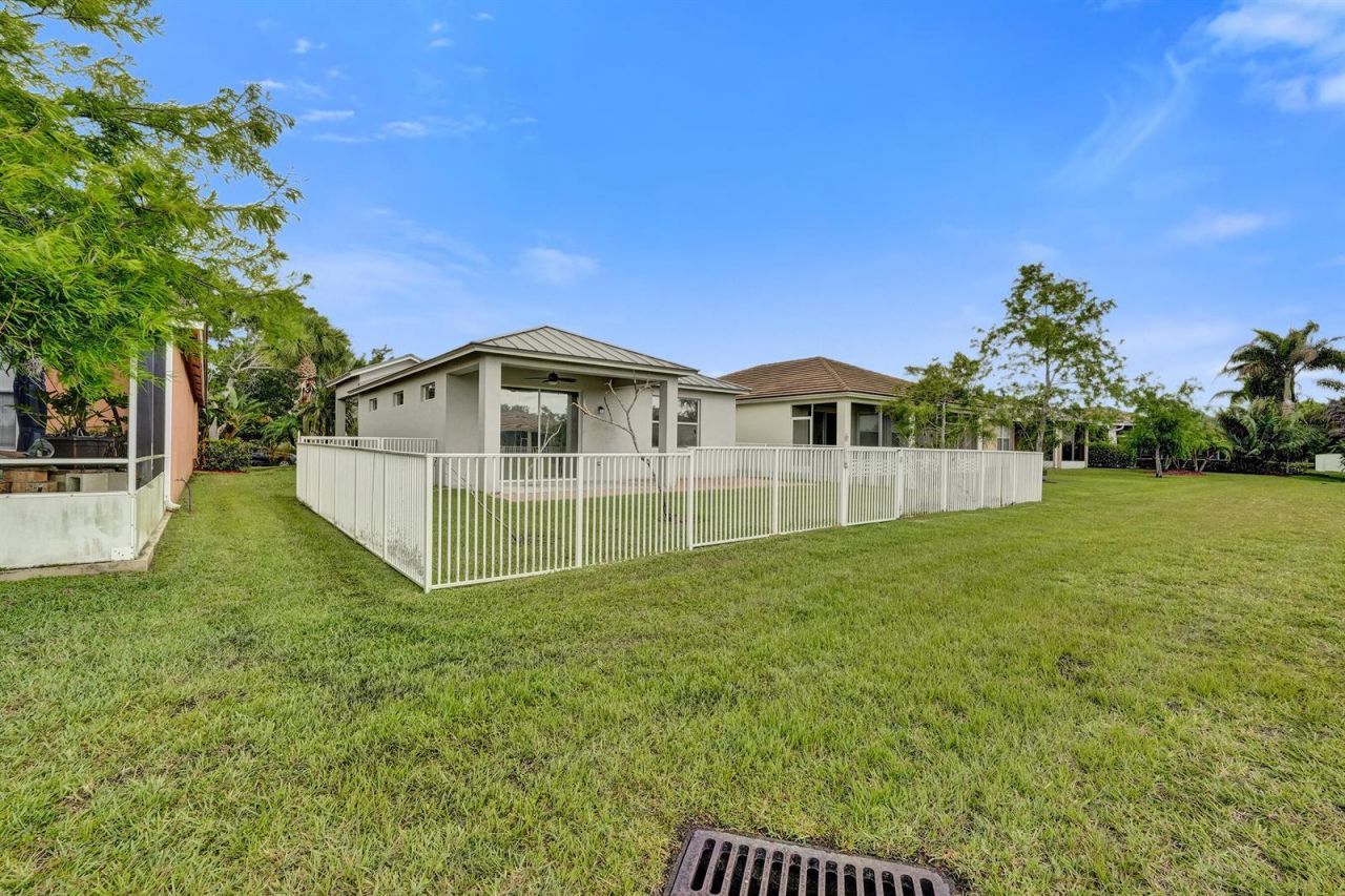 9872 SW Glenbrook Drive , Port Saint Lucie, FL 34987 Photo
