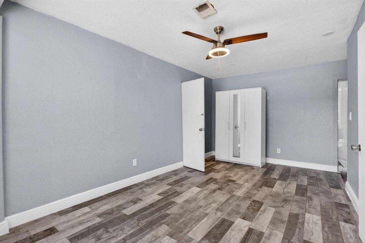 2811 NE 9th Terrace , Pompano Beach, FL 33064 Photo