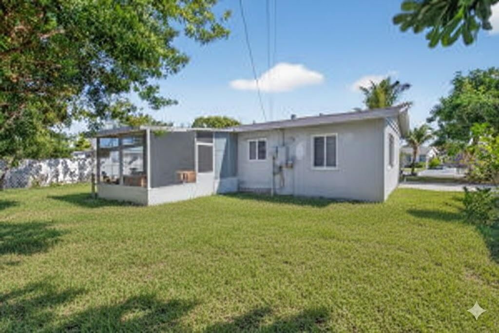 2811 NE 9th Terrace , Pompano Beach, FL 33064 Photo
