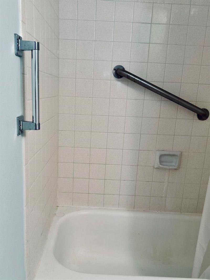 2950 SE Ocean Boulevard , Unit 130-6, Stuart, FL 34996 Photo