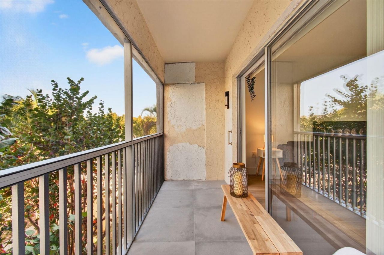 50 SW 3rd Avenue , Unit 311, Boca Raton, FL 33432 Photo