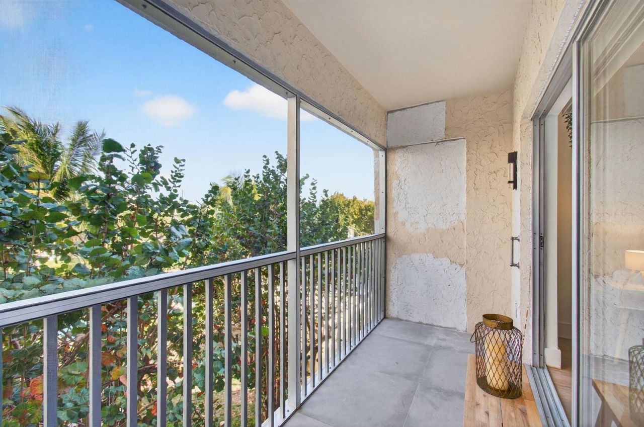 50 SW 3rd Avenue , Unit 311, Boca Raton, FL 33432 Photo