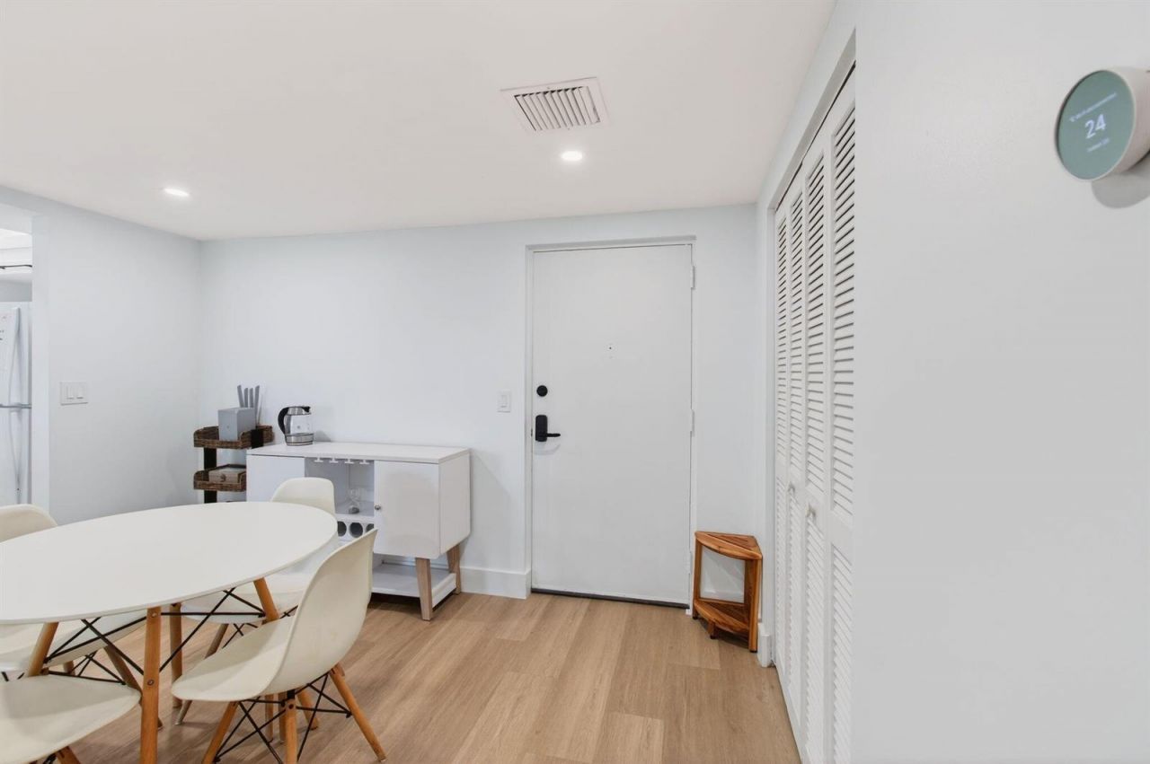 50 SW 3rd Avenue , Unit 311, Boca Raton, FL 33432 Photo