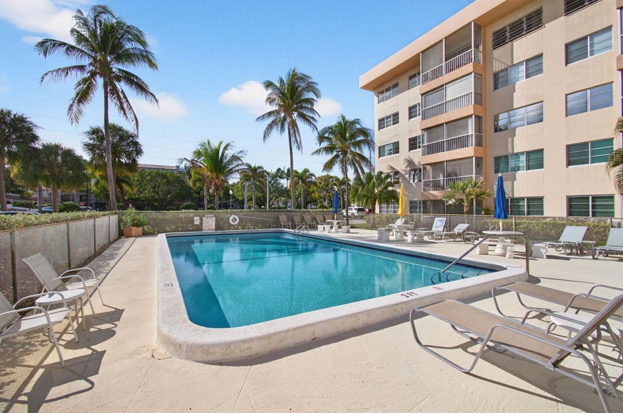 50 SW 3rd Avenue , Unit 311, Boca Raton, FL 33432 Photo