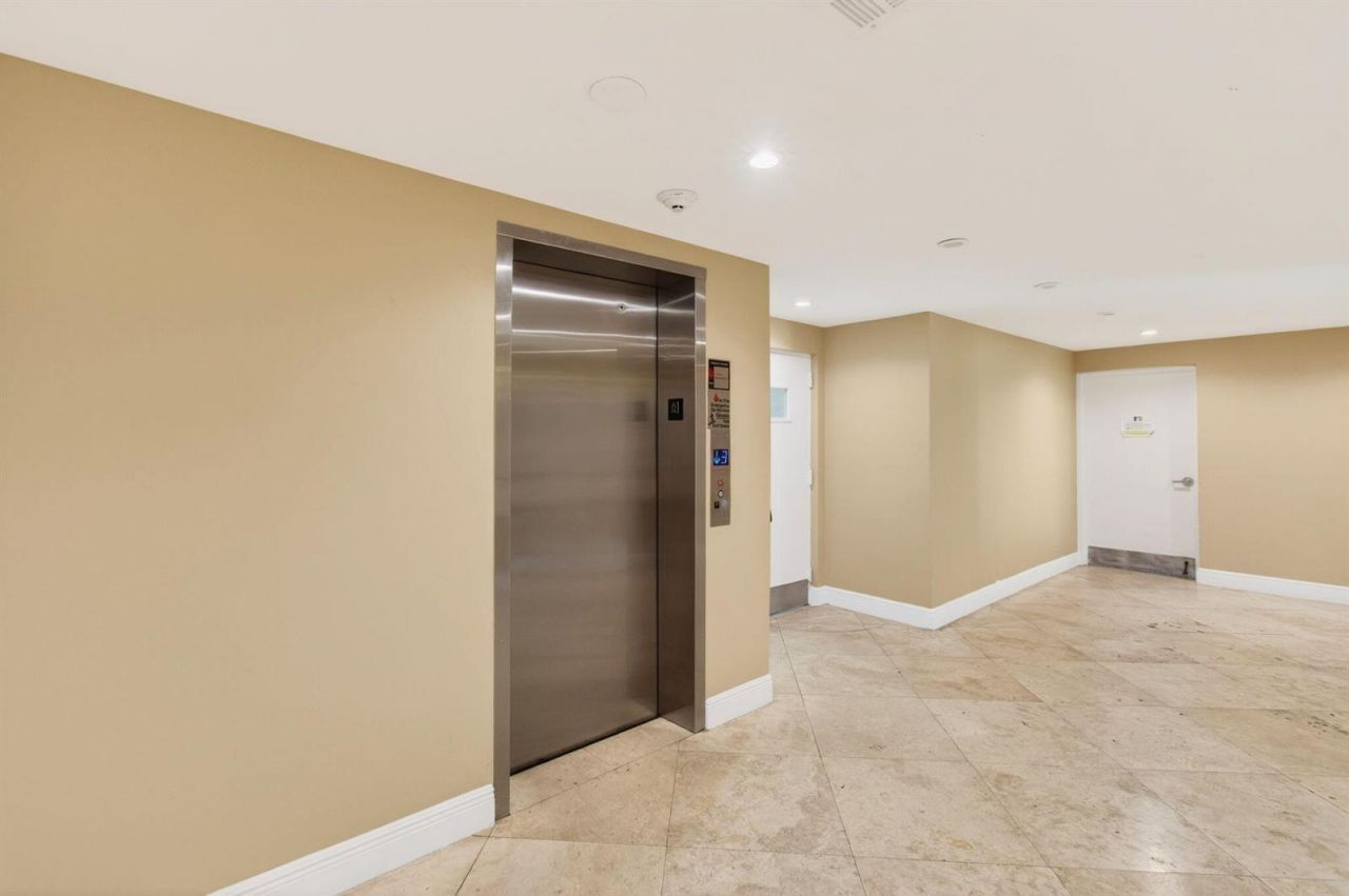 50 SW 3rd Avenue , Unit 311, Boca Raton, FL 33432 Photo