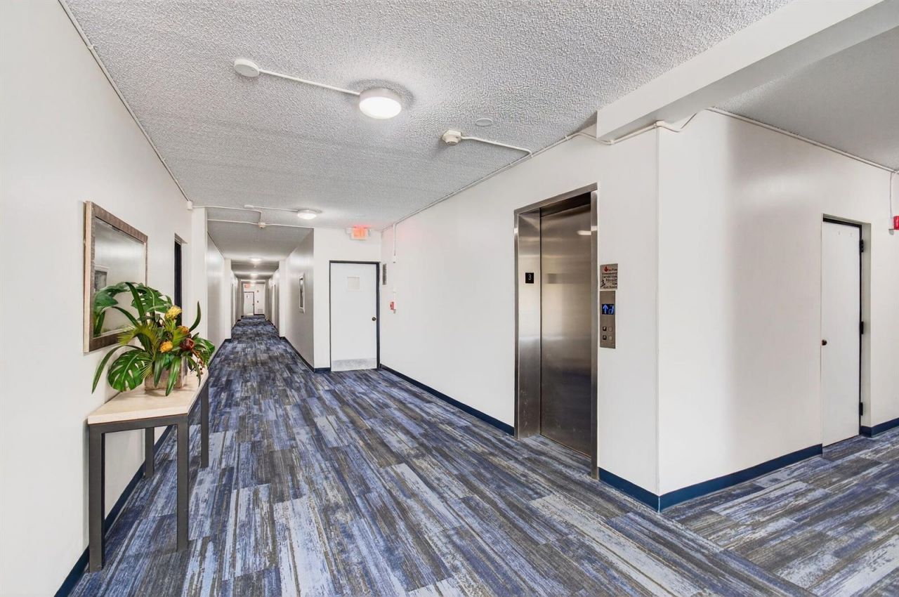 50 SW 3rd Avenue , Unit 311, Boca Raton, FL 33432 Photo