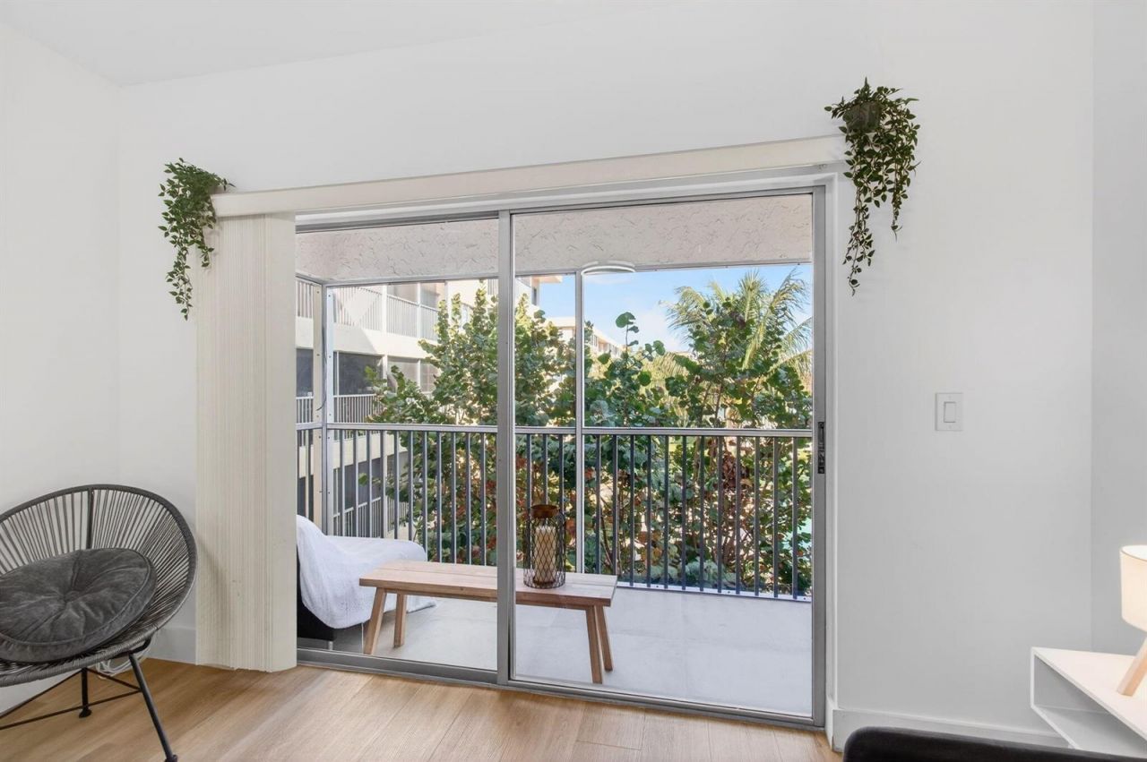 50 SW 3rd Avenue , Unit 311, Boca Raton, FL 33432 Photo