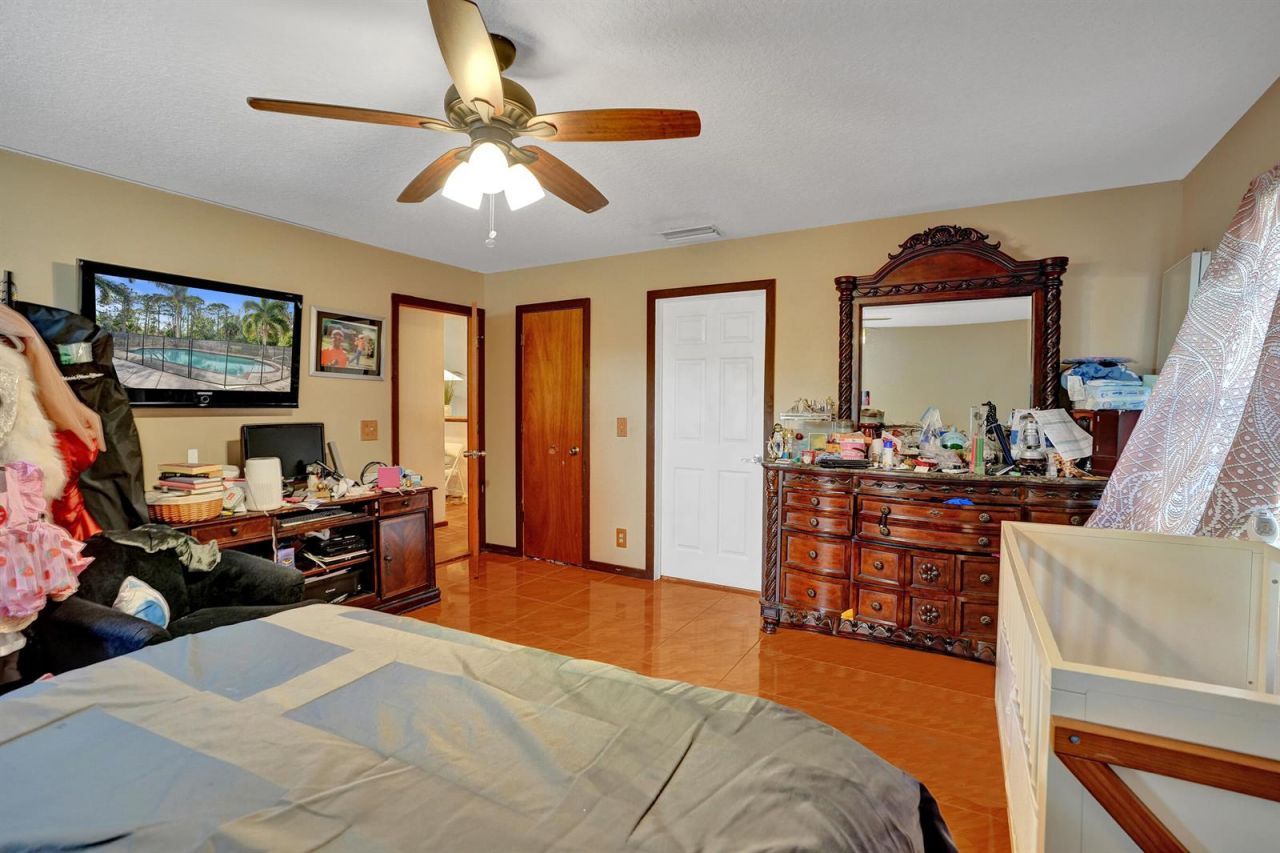 16974 W Glasgow Drive , Loxahatchee, FL 33470 Photo