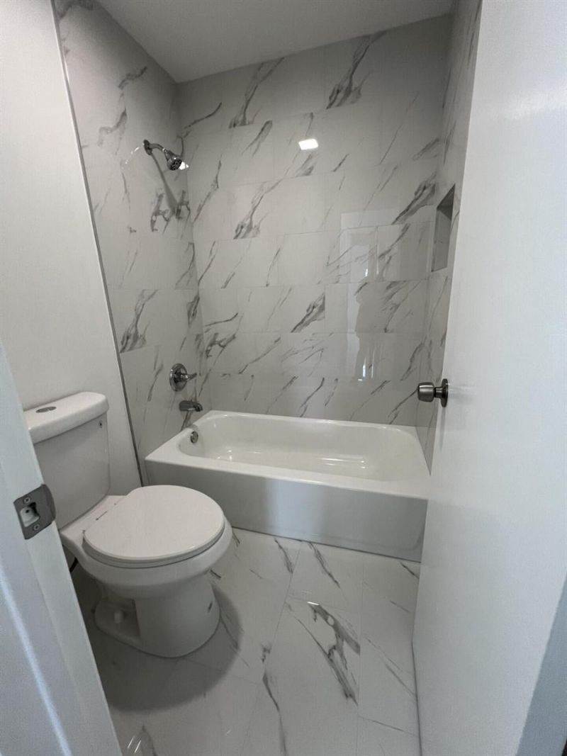 4129 NW 88th Avenue , Unit 202, Coral Springs, FL 33065 Photo