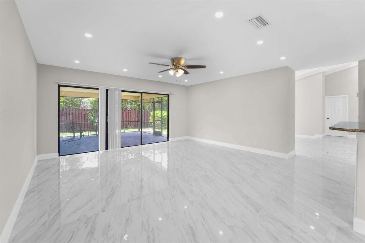 22207 Alyssum Way , Boca Raton, FL 33433 Photo