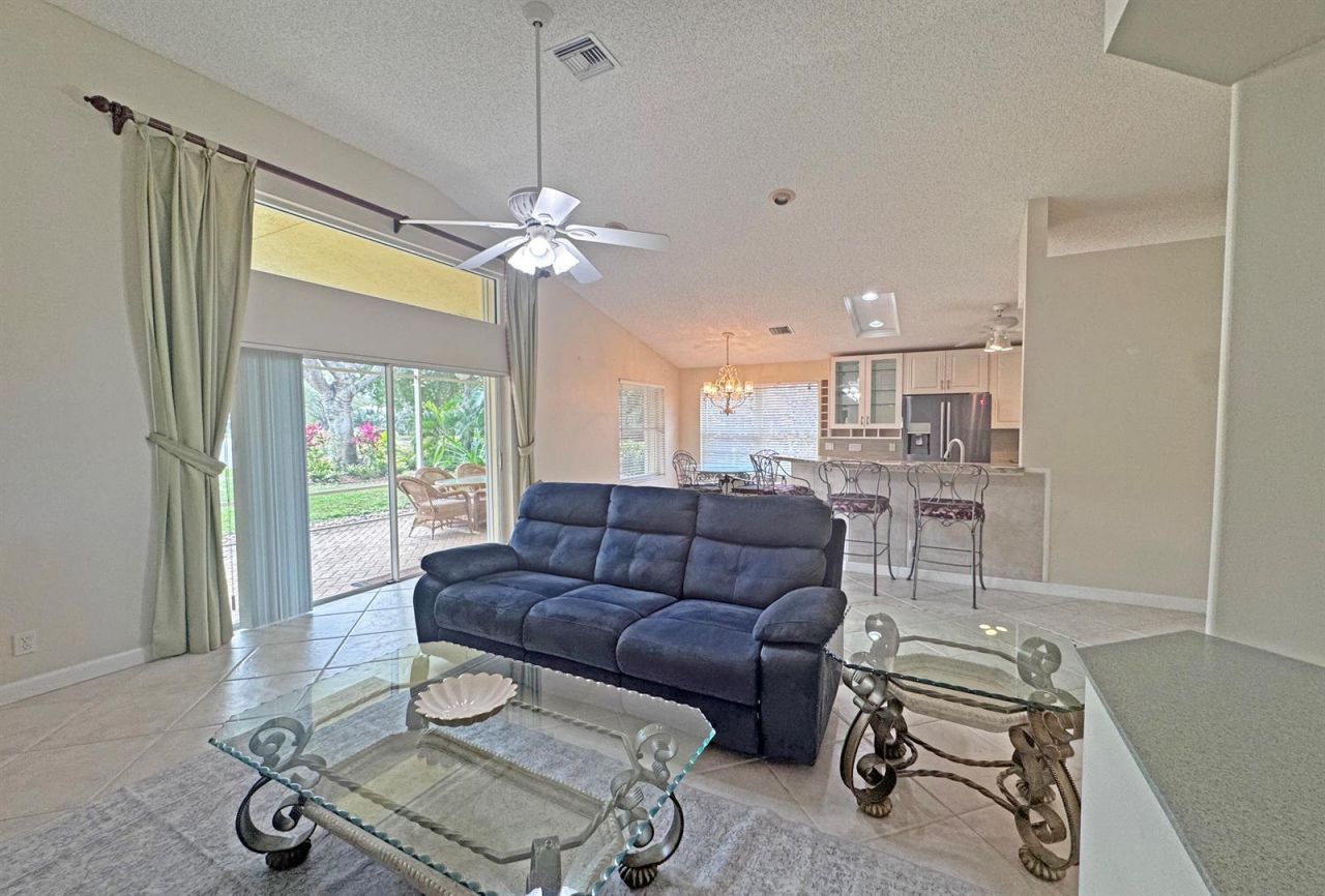 7423 Brunswick Circle , Boynton Beach, FL 33472 Photo