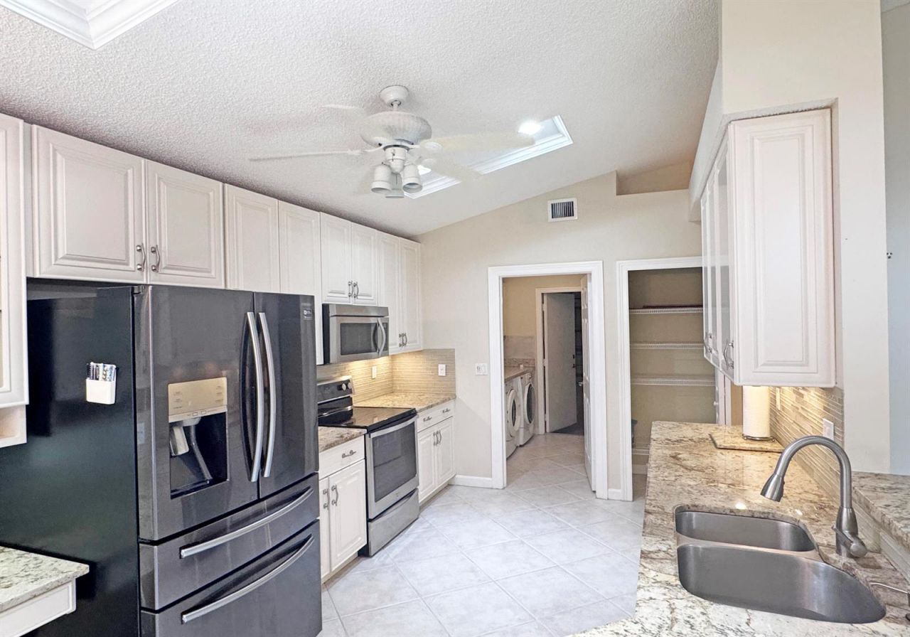 7423 Brunswick Circle , Boynton Beach, FL 33472 Photo