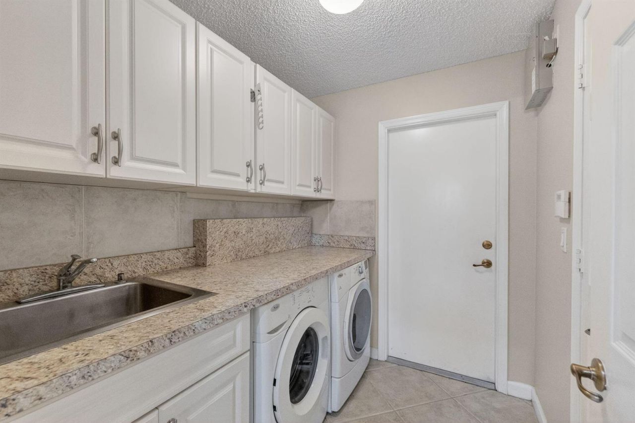 7423 Brunswick Circle , Boynton Beach, FL 33472 Photo