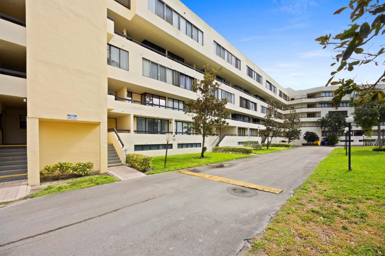 1401 S Federal Highway , Unit 220, Boca Raton, FL 33432 Photo