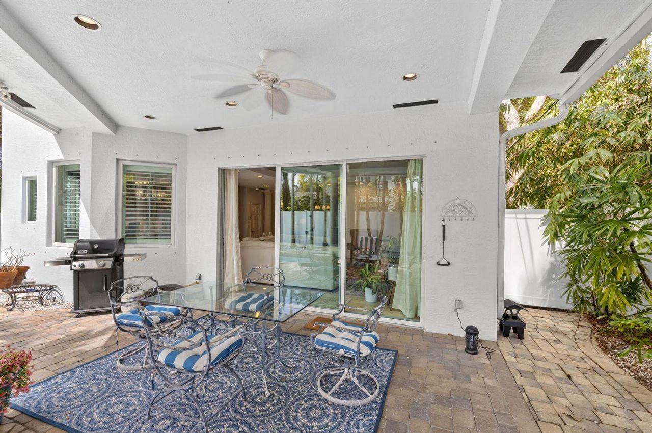 1020 SE 11th Street , Fort Lauderdale, FL 33316 Photo
