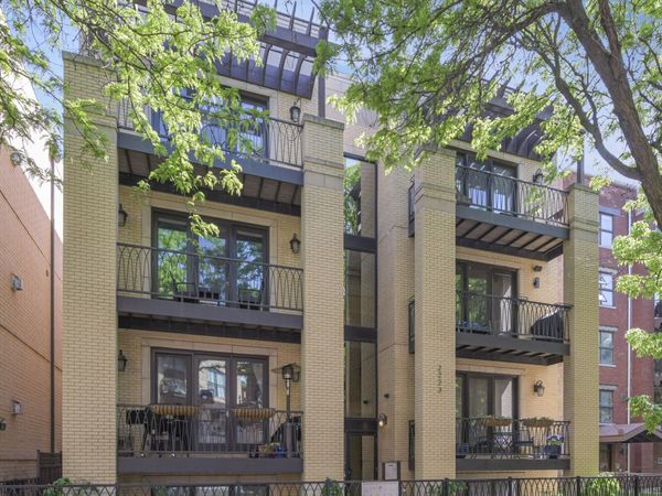 2223 W Wabansia Avenue, Unit 2W, Chicago, IL 60647