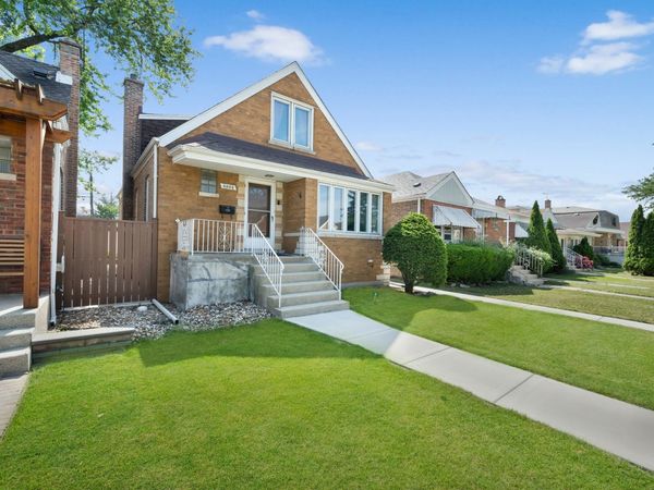 6805 S Kildare Avenue , Chicago, IL 60629