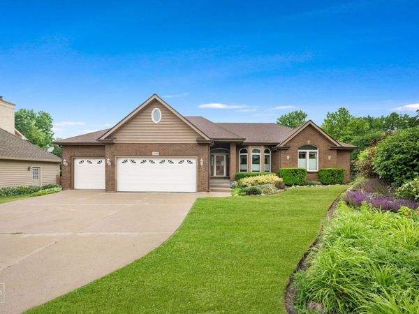 589 Edelweiss Drive , Antioch, IL 60002