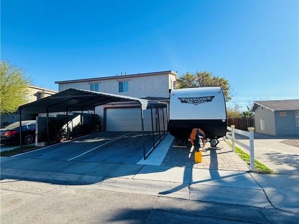 2114 Yale Street , North Las Vegas, NV 89030