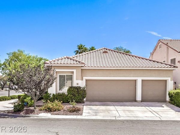 808 Cambridge Cross Place, Las Vegas, NV 89144