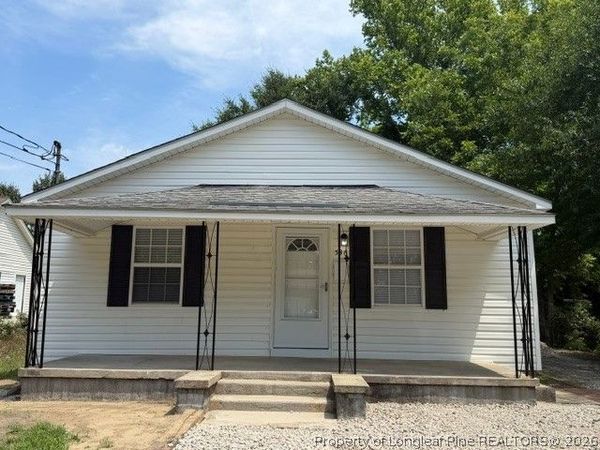 536 Linwood Avenue , Lumberton, NC 28358