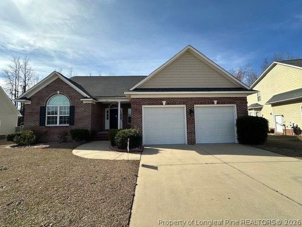 1920 Abbeydale Lane , Fayetteville, NC 28304