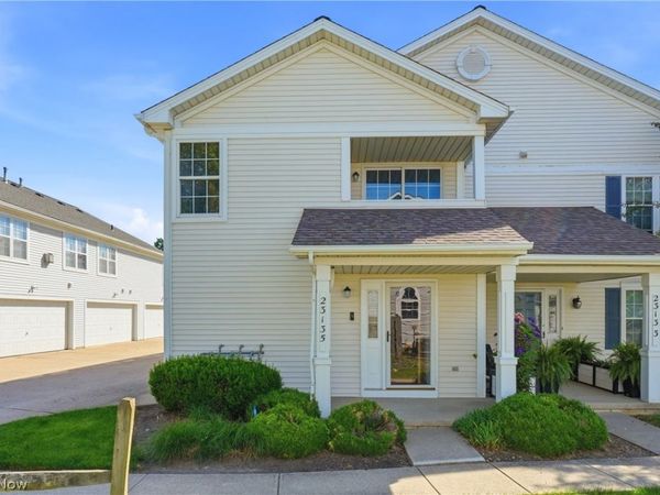 23135 Grist Mill Court , Unit 29C, Olmsted Falls, OH 44138