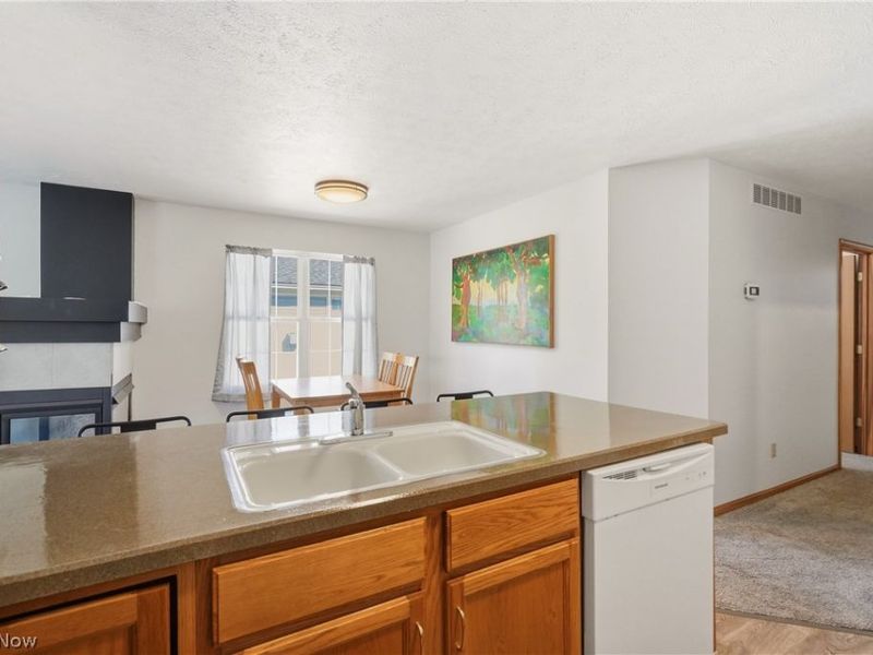 23135 Grist Mill Court , Unit 29C, Olmsted Falls, OH 44138 Photo 12