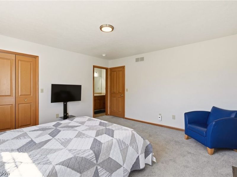 23135 Grist Mill Court , Unit 29C, Olmsted Falls, OH 44138 Photo 15