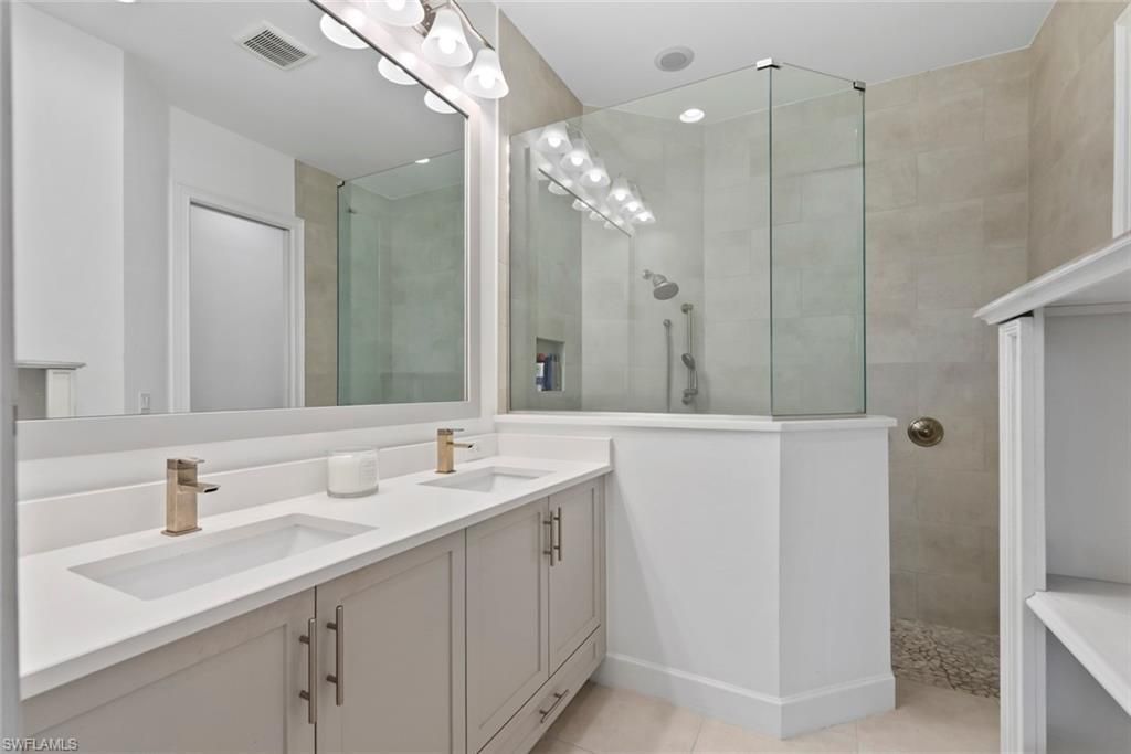 5839 Haiti Dr , Naples, FL 34113 Photo