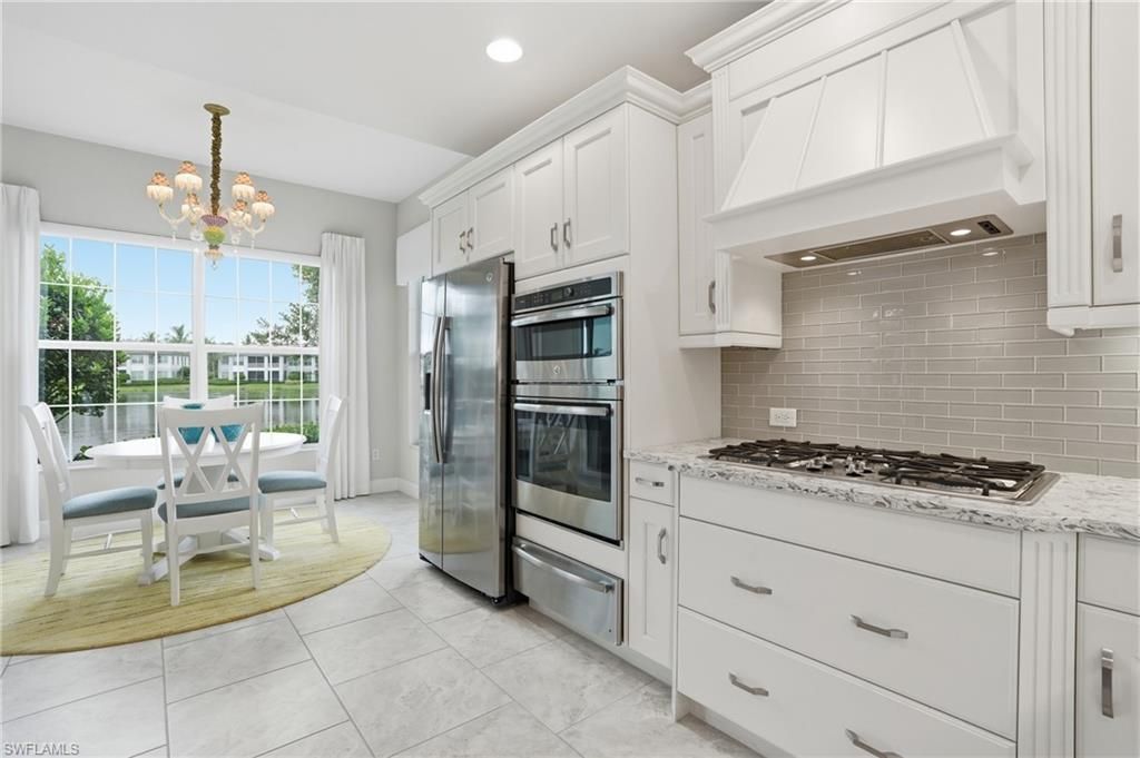 8066 Signature Club Cir , Unit 102, Naples, FL 34113 Photo