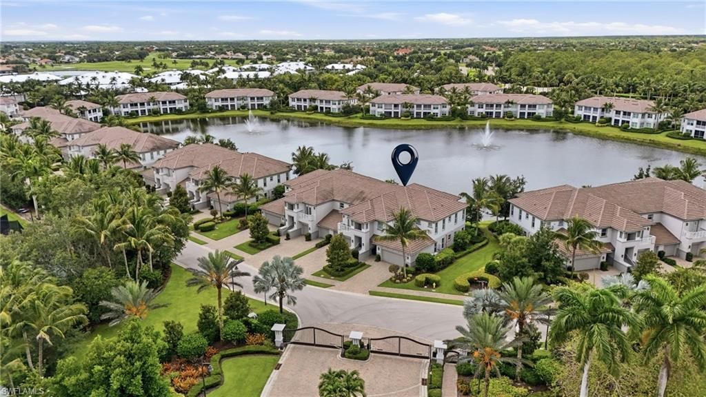 8066 Signature Club Cir , Unit 102, Naples, FL 34113 Photo