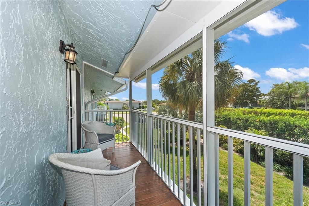 200 Palm Dr , Unit 4, Naples, FL 34112 Photo